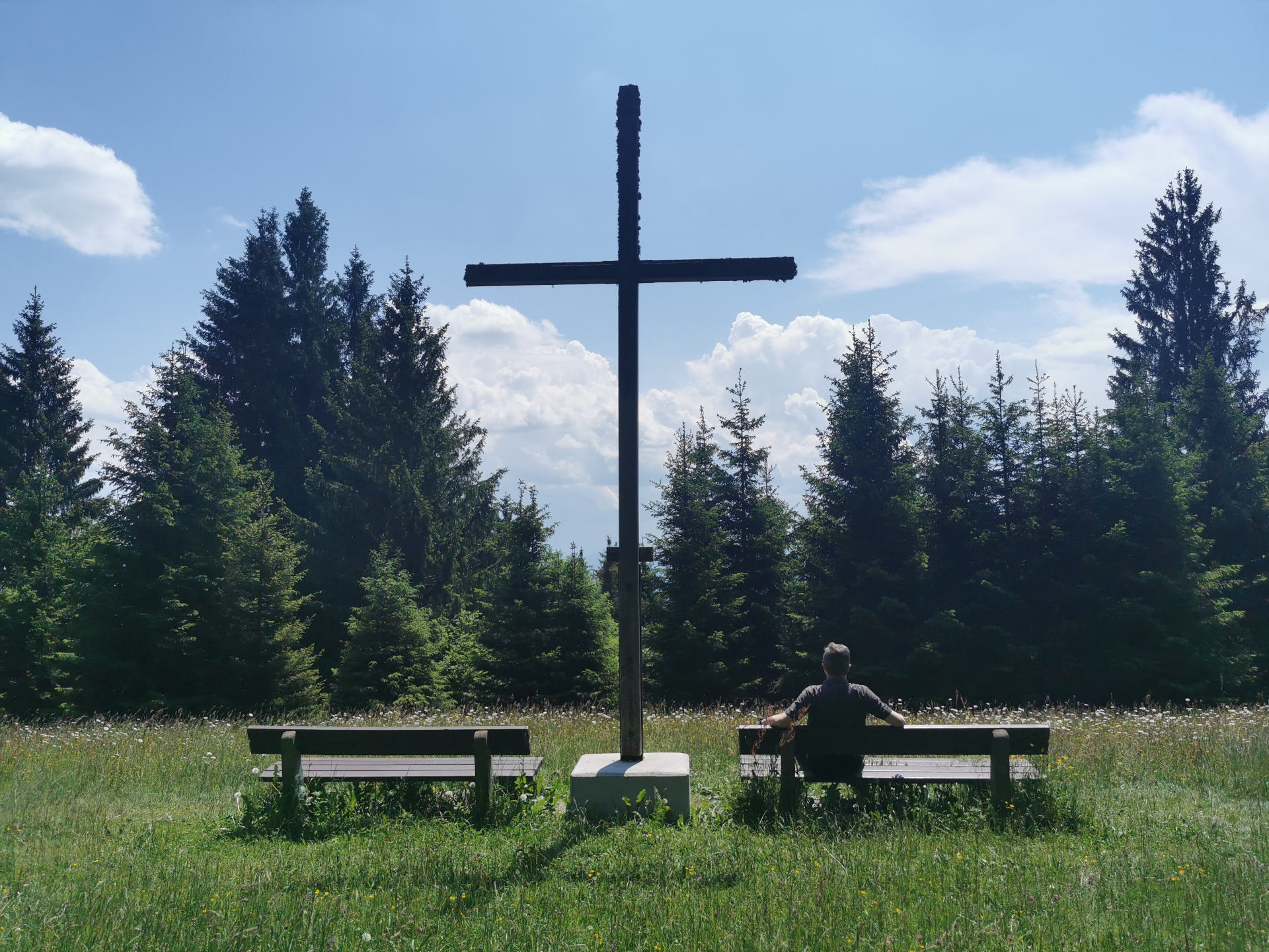 Blender Cross on the summit of the Blender near Kempten